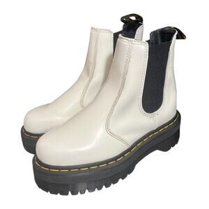 Dr. Martens 2976 Quad Womens Size 6 Chelsea Boots White Smooth Leather Pull On